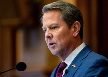 Strengthening Economic Ties : Kemp Embarks on Trade Mission to Korea